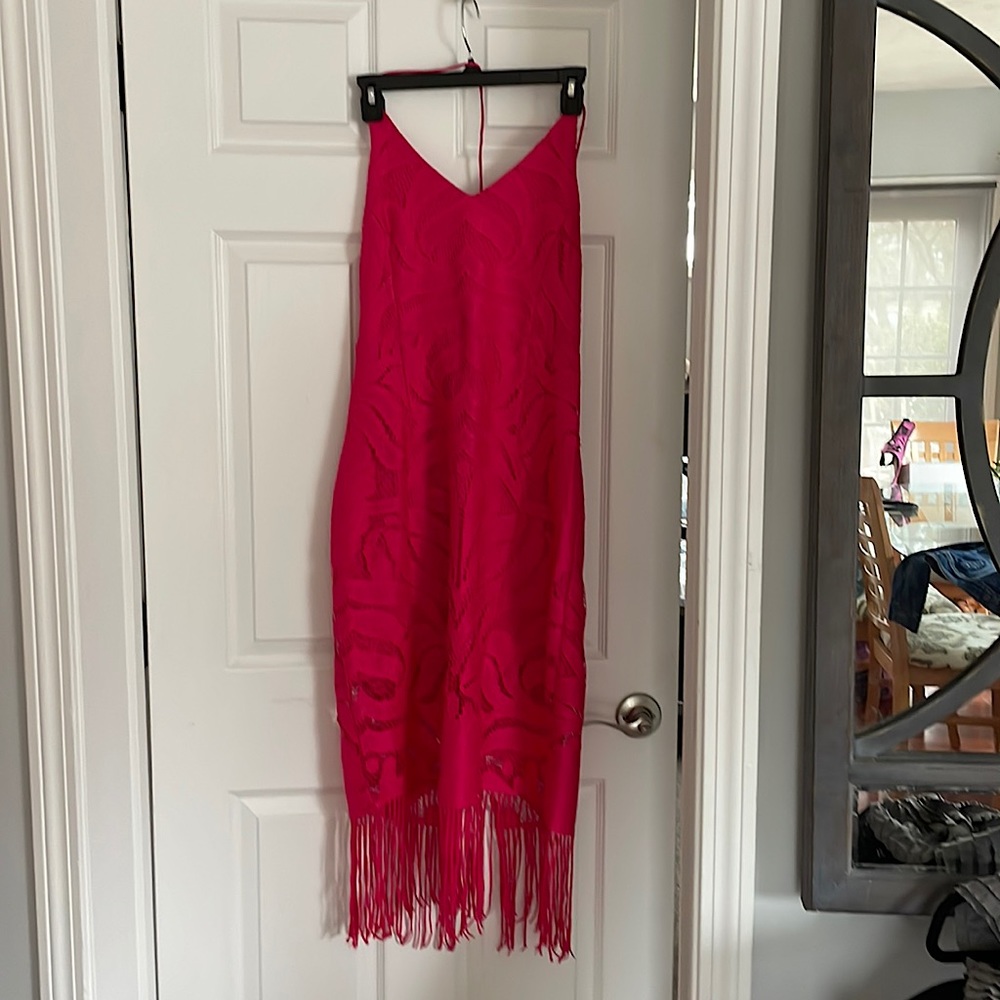 Beautiful lace fully lined dress - worn once.
